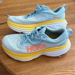 Hokas woman tennis shoes